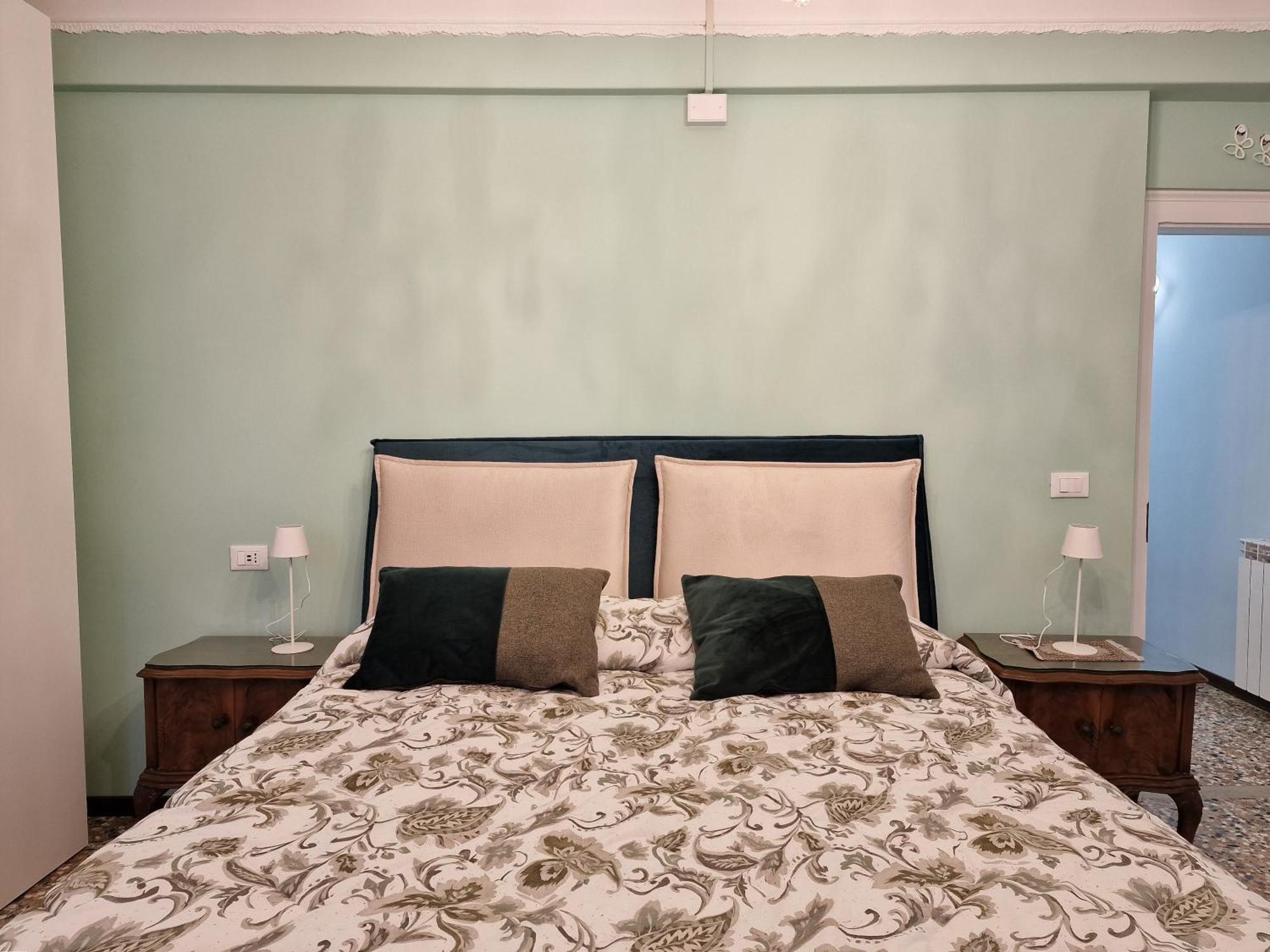 Veneziacentopercento La Forcola Apartment, Next To Rialto Bridge Bagian luar foto
