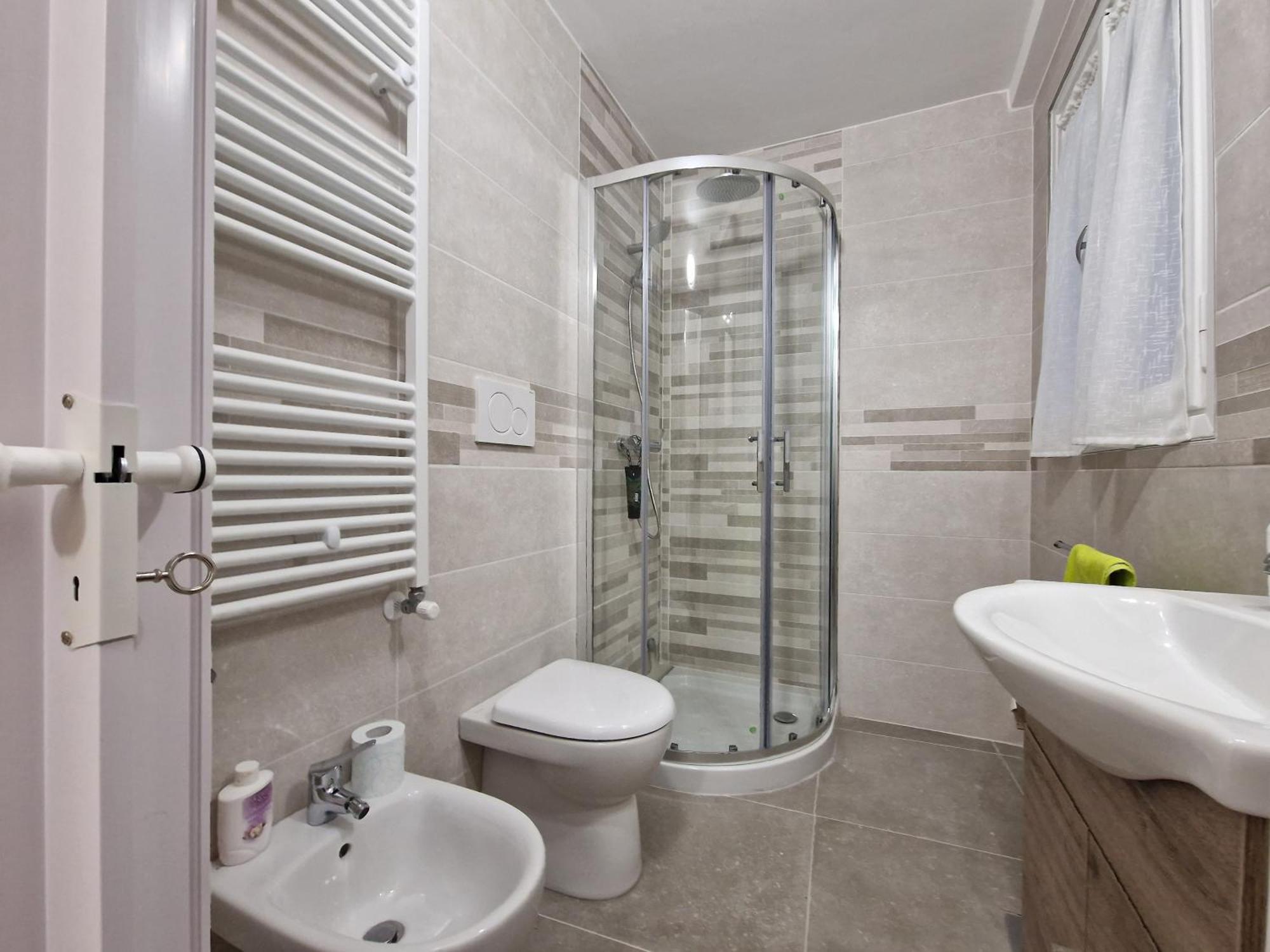 Veneziacentopercento La Forcola Apartment, Next To Rialto Bridge Bagian luar foto